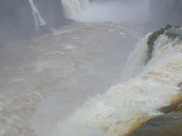 iguazu falls argentina dec 2000-2 010