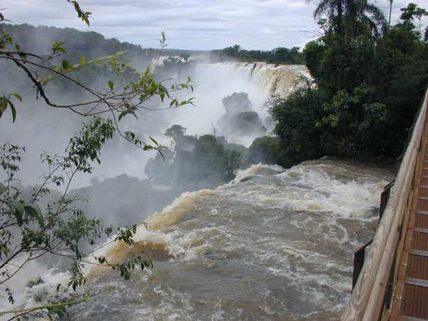 iguazu falls argentina dec 2000-2 025